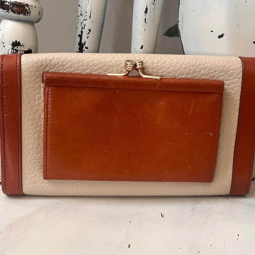 Vintage Dooney & Bourke AWL Checkbook Wallet Bone British Tan Leather USA